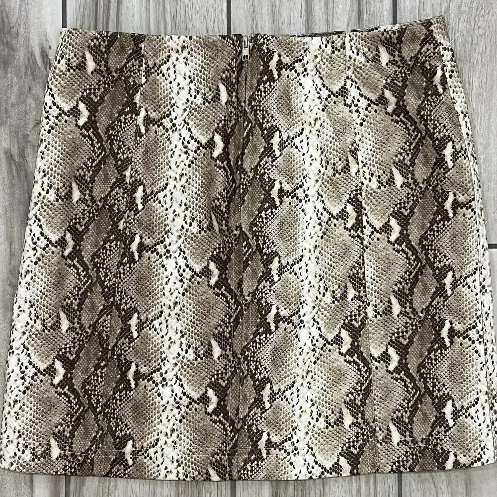 Honey Belle Mini Skirt Women Medium Brown Snakeskin Faux Leather Excellent Edgy